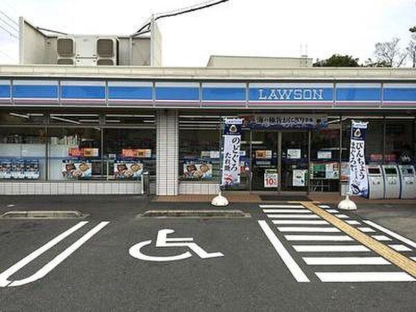 【周辺】ローソン豊中熊野町4丁目店まで584m