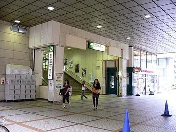 【周辺】武蔵中原駅(JR 南武線)まで512m、駅に直結してスーパーやダイソー書店薬局などがあり便利です。飲食店も駅近くに多くあります。
