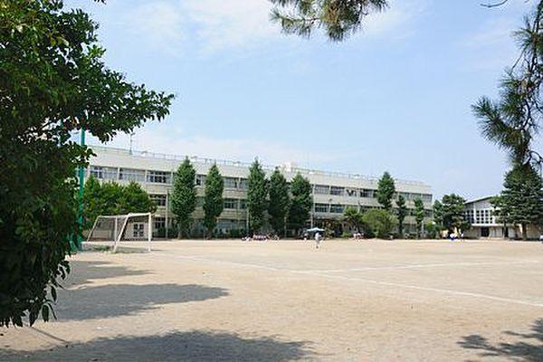 【周辺】西東京市立田無第三中学校まで285m、西東京市立田無第三中学校