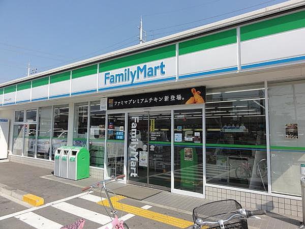 【周辺】ファミリーマート岡山御南店まで1122m