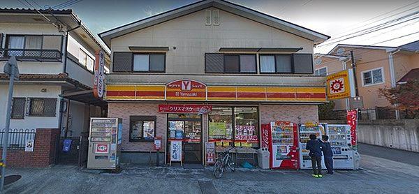 【周辺】ヤマザキYショップ山田商店まで772m、徒歩10分
