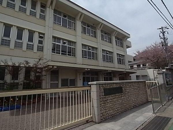 【周辺】神戸市立福住小学校まで1024m、徒歩13分
