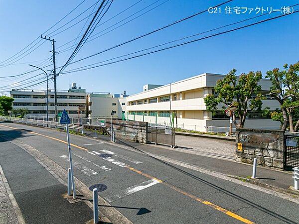 【周辺】横浜市立松本中学校まで350m
