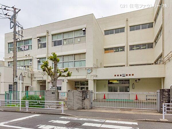 【周辺】横浜市立竹山小学校まで700m