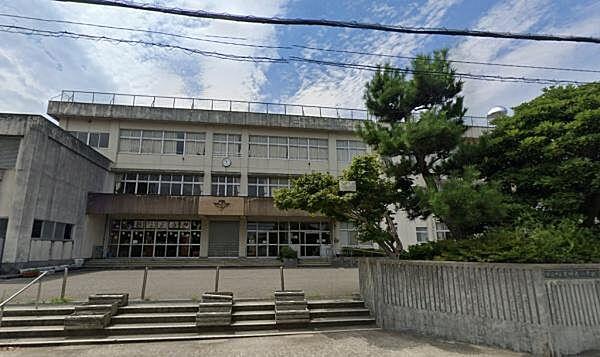 【周辺】新潟市立有明台小学校まで795m