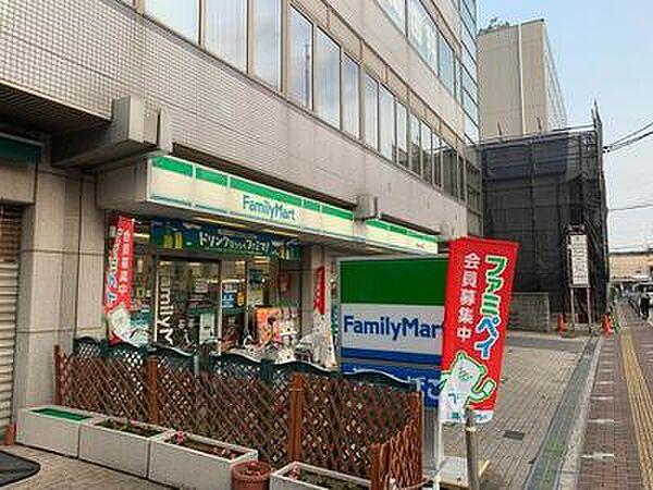 【周辺】ファミリーマート大阪商大西店まで170m