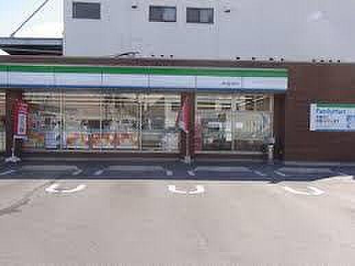 【周辺】ファミリーマート東大阪加納店まで451m