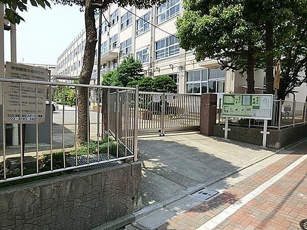 【周辺】足立区立竹の塚中学校まで1183m