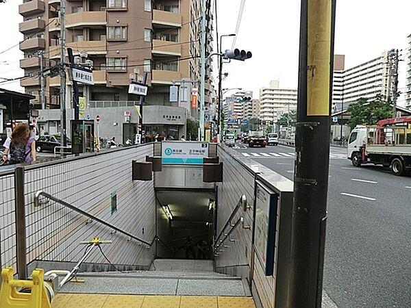 【周辺】王子神谷駅(東京メトロ 南北線)まで1389m