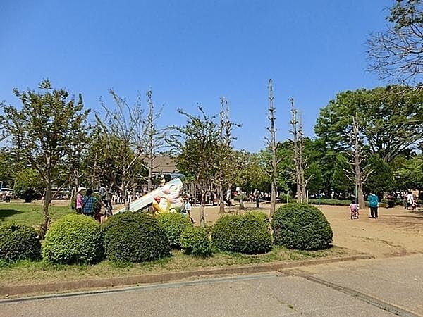 【周辺】早稲田公園まで1956m
