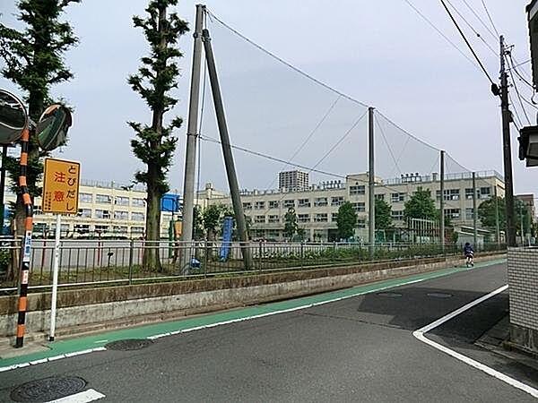 【周辺】足立区立竹の塚小学校まで515m