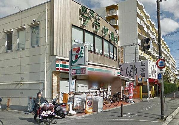 【周辺】セブンイレブン茨木東奈良3丁目店まで205m、何かと便利な施設ですよね♪炒りたてコーヒーがおいしいです♪