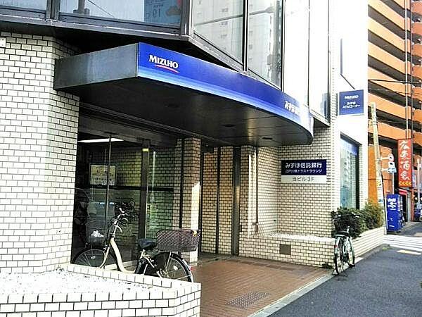 【周辺】みずほ銀行江戸川橋支店まで876m