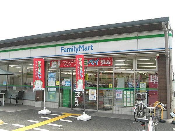 【周辺】ファミリーマート一乗寺染殿町店まで267m