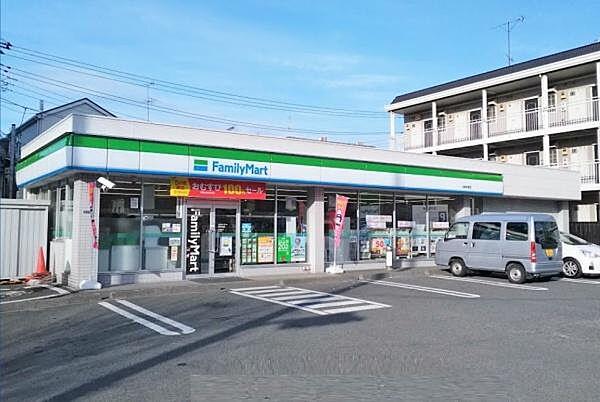 【周辺】ファミリーマート 川崎中瀬店まで208m、何かと便利なコンビニエンスストア♪