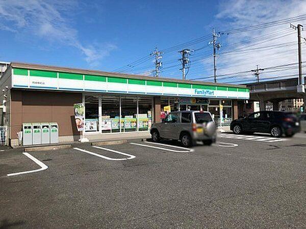 【周辺】ファミリーマート岡崎葵町店まで582m、【24時間営業】ATM、マルチコピー、イートイン、Wi-Fi、たばこ、お酒、駐車場完備。