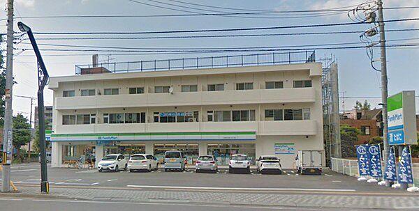 【周辺】ファミリーマート札幌南8条店まで302m