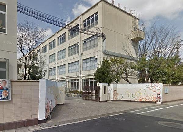 【周辺】京都市立勧修中学校まで664m